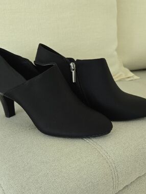 Bandolino Black Favric Ankle Booties with Side Zip